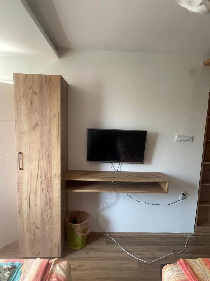 Apartments "Predah Kod Baraca" Nis Luaran gambar