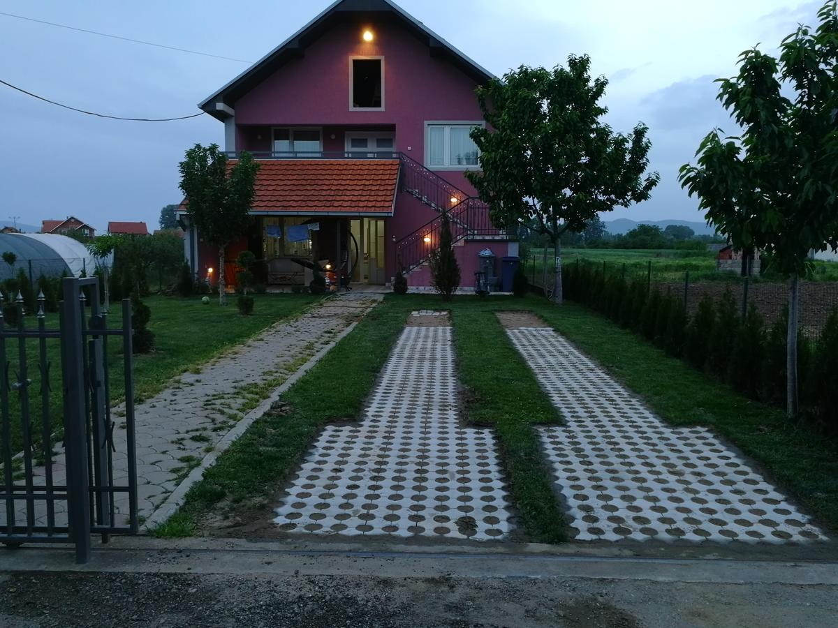 Apartments "Predah Kod Baraca" Nis Luaran gambar