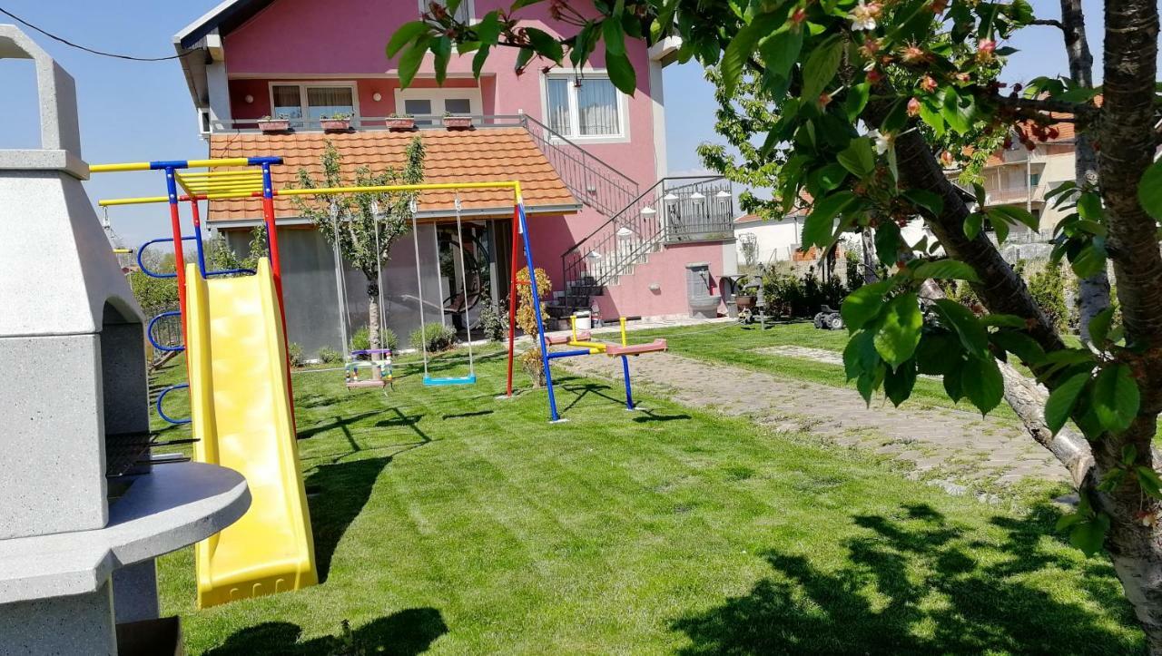 Apartments "Predah Kod Baraca" Nis Luaran gambar